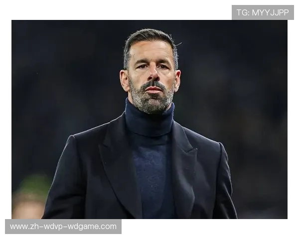 英超西汉姆主教练是谁？球队目标与表现分析